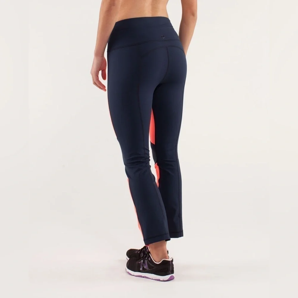 Lululemon Pump It Up Pant *small stain*